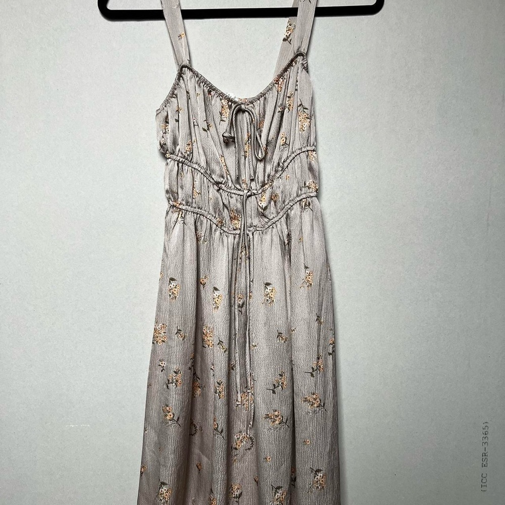 Silvery Lavender Floral Midi Dress
